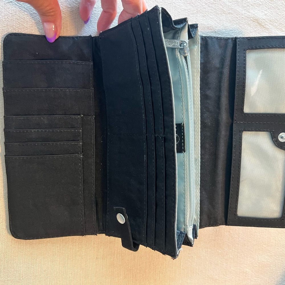 Kipling Wallet - Picture 2 of 4